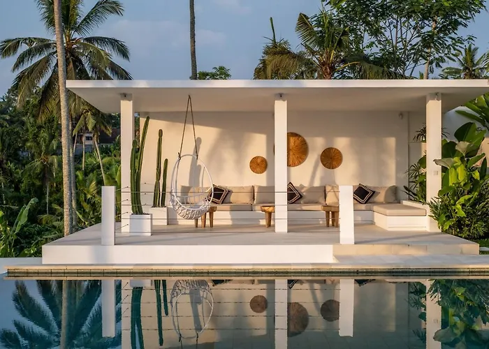 Savana Villa *